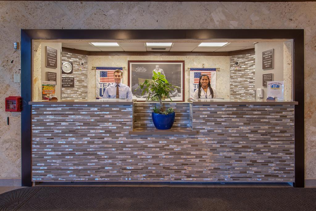 Stadium Hotel Miami Gardens Ngoại thất bức ảnh